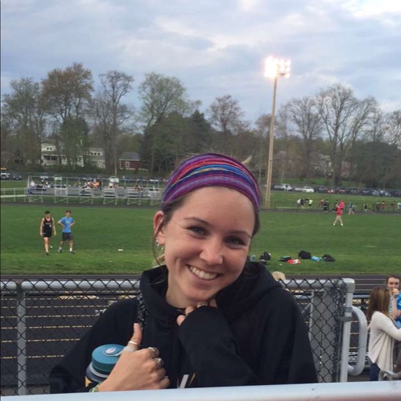 Meet your Posher, Christina - Picture 1 of 1